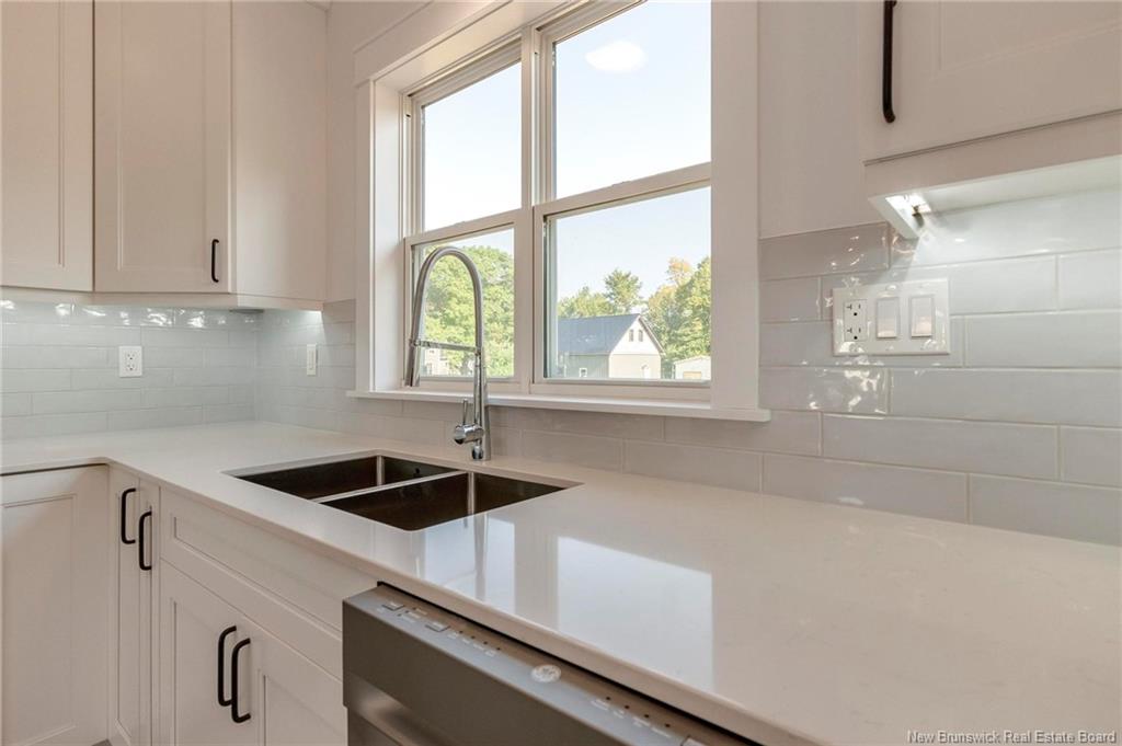 44 Ella Crescent, Hampton, New Brunswick, Canada