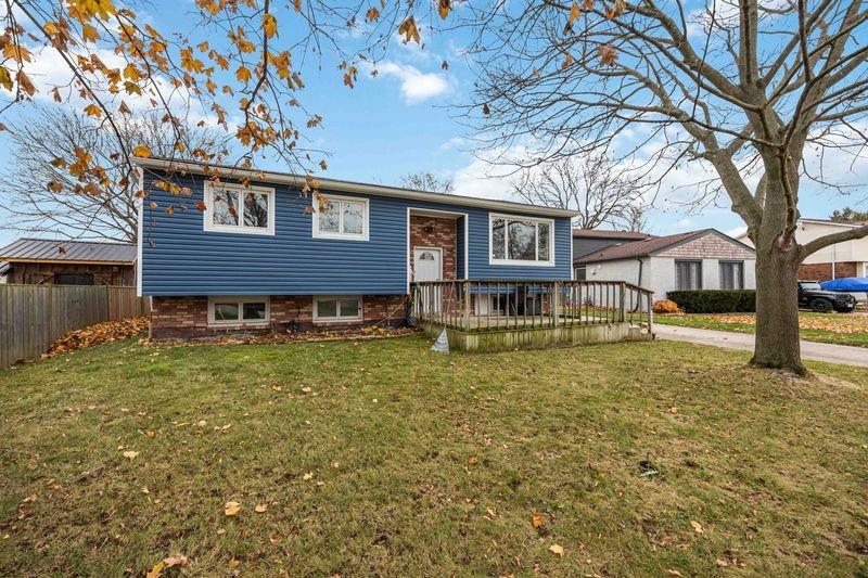 518 PARKDALE Crescent, St. Clair, Ontario, Canada photo 2