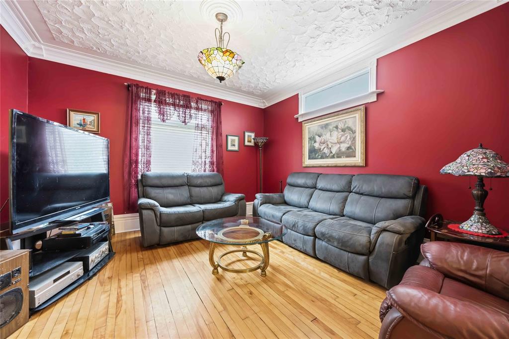 131 QUEEN Street, Sarnia, Ontario, Canada photo 9