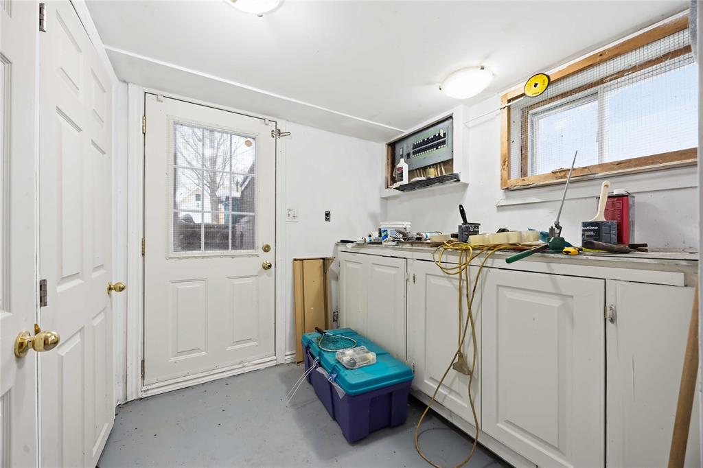131 QUEEN Street, Sarnia, Ontario, Canada photo 24