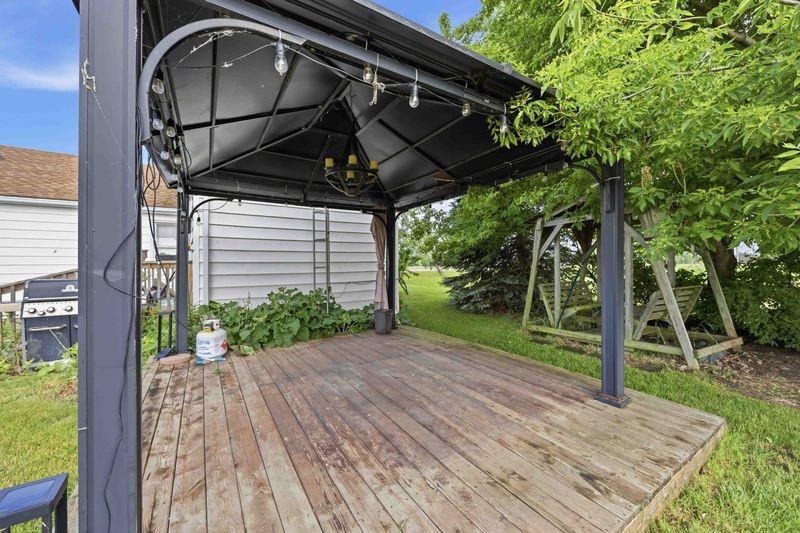 4017 LAKESHORE Road, Plympton-Wyoming, Ontario, Canada photo 19