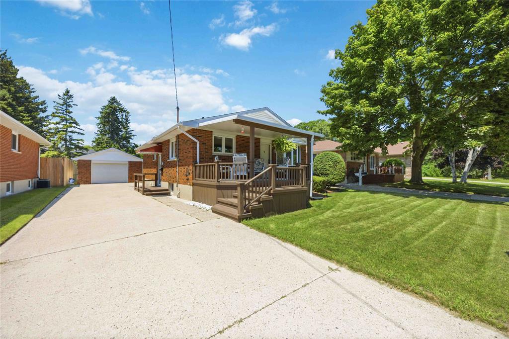 12 ARTHUR Street, Point Edward, Ontario, Canada photo 3
