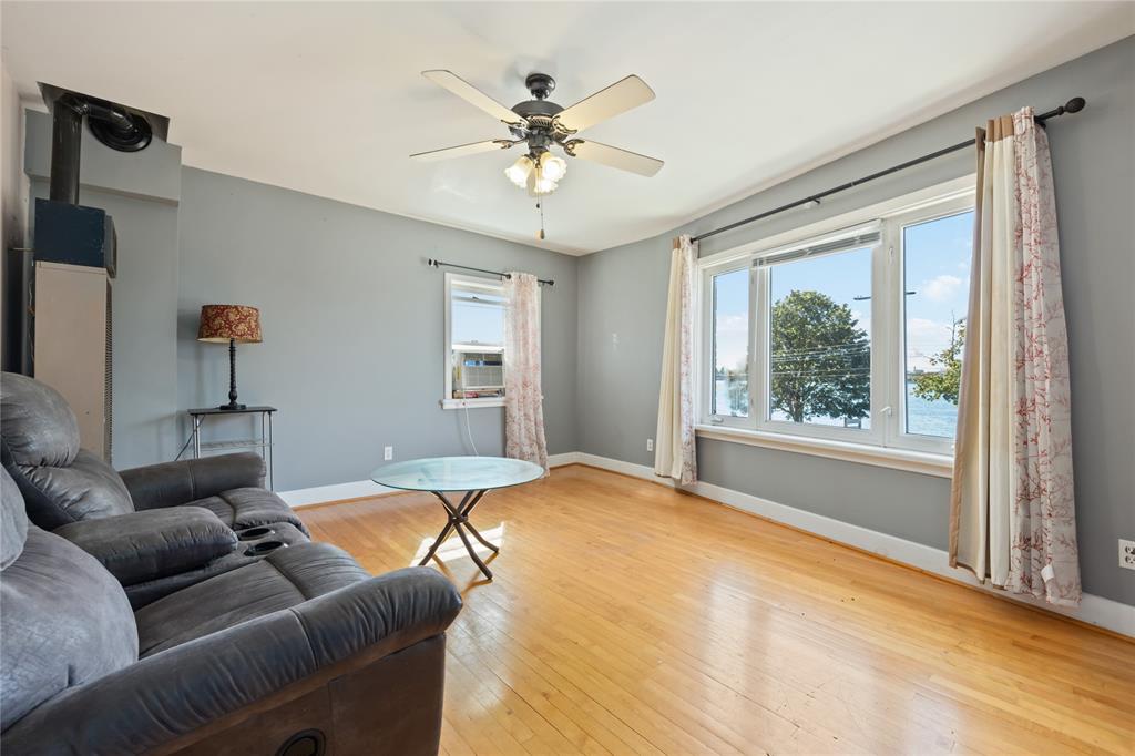 1548 ST. CLAIR Parkway, St. Clair, Ontario, Canada photo 4