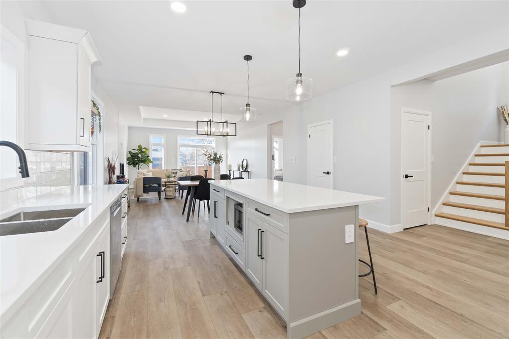 219 ESSEX Street, Sarnia, Ontario, Canada photo 9