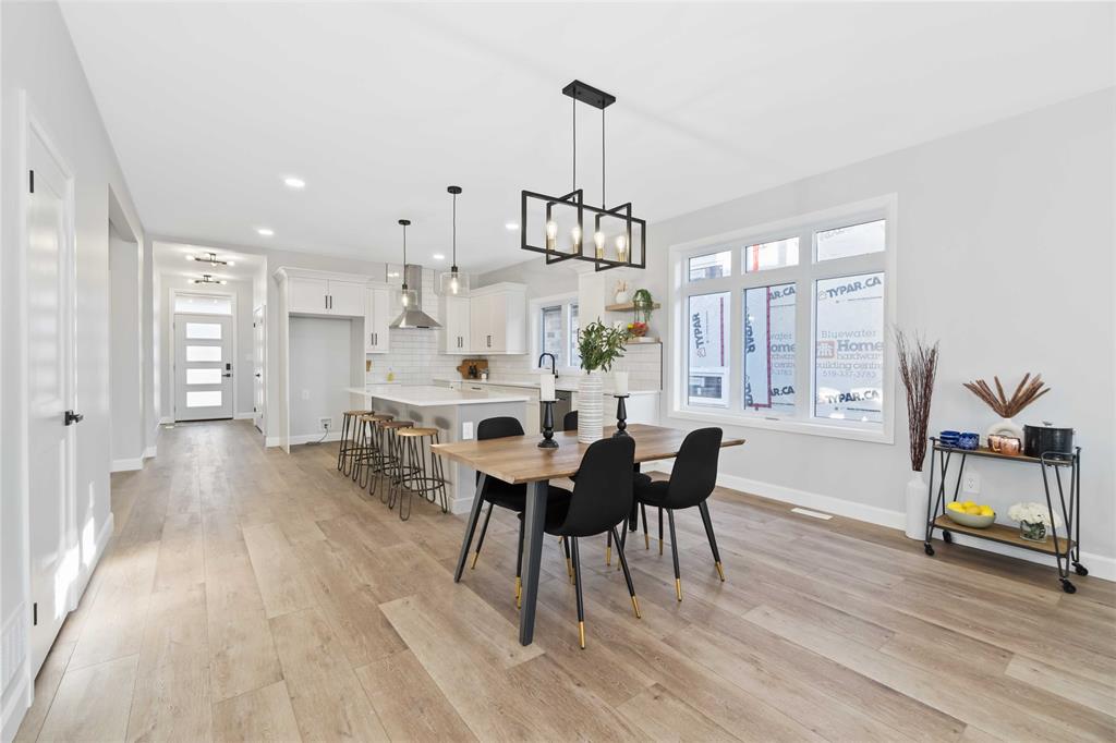 219 ESSEX Street, Sarnia, Ontario, Canada photo 14