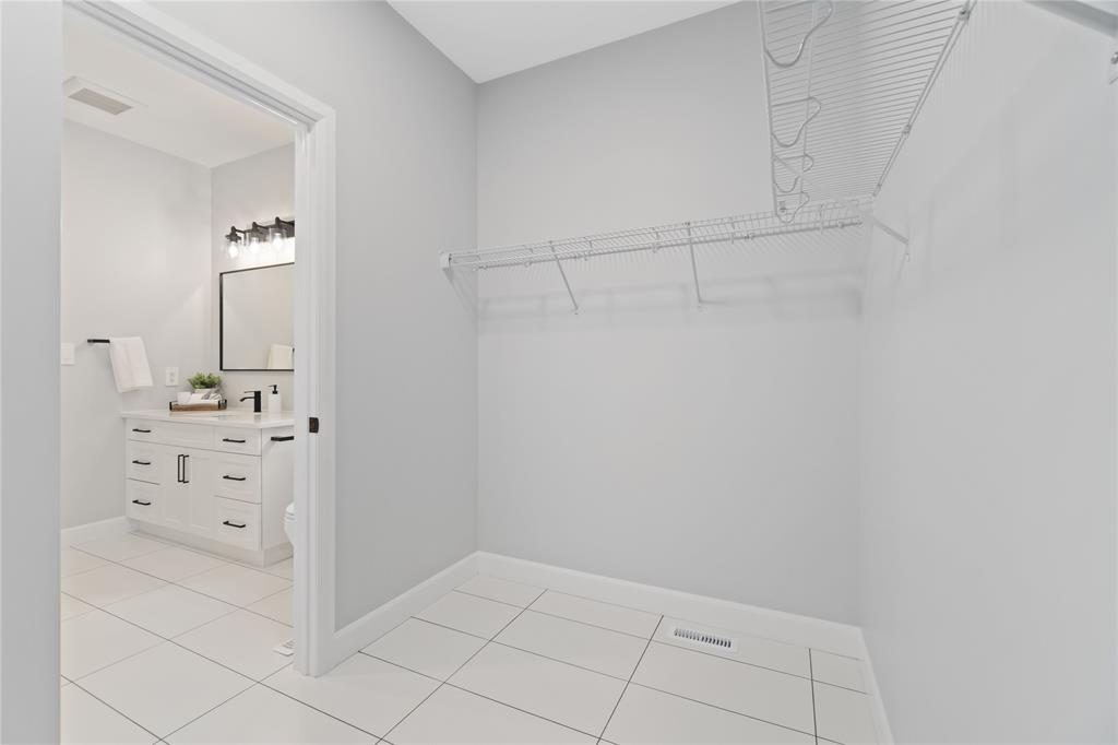 219 ESSEX Street, Sarnia, Ontario, Canada photo 27