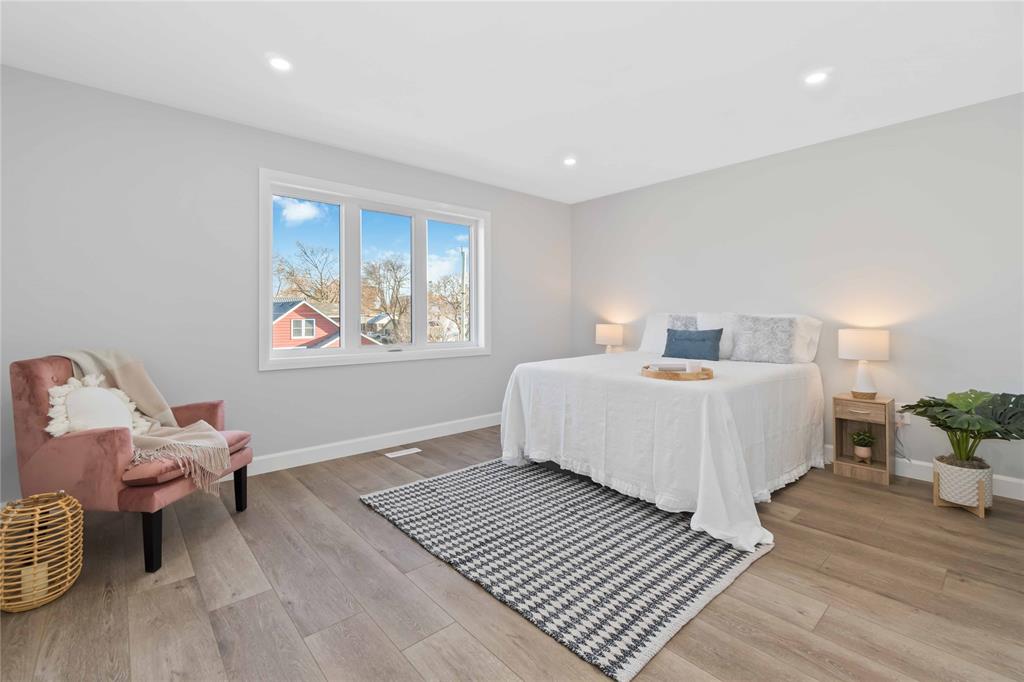 219 ESSEX Street, Sarnia, Ontario, Canada photo 35