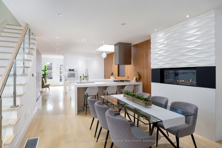 25 Berryman St, Toronto, Ontario, Canada photo 2