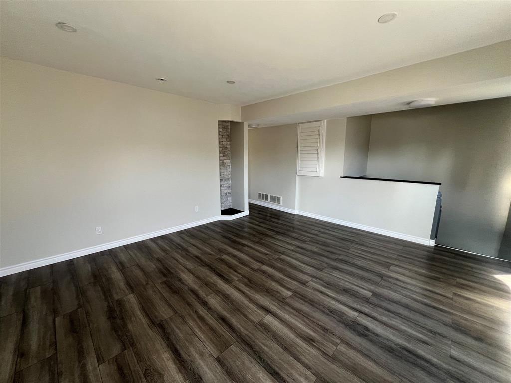 279 MITTON Street South, Sarnia, Ontario, Canada photo 2