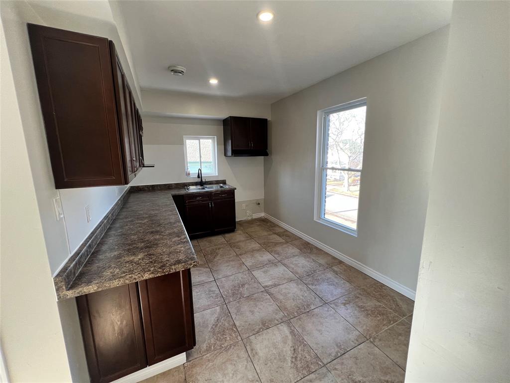 279 MITTON Street South, Sarnia, Ontario, Canada photo 5