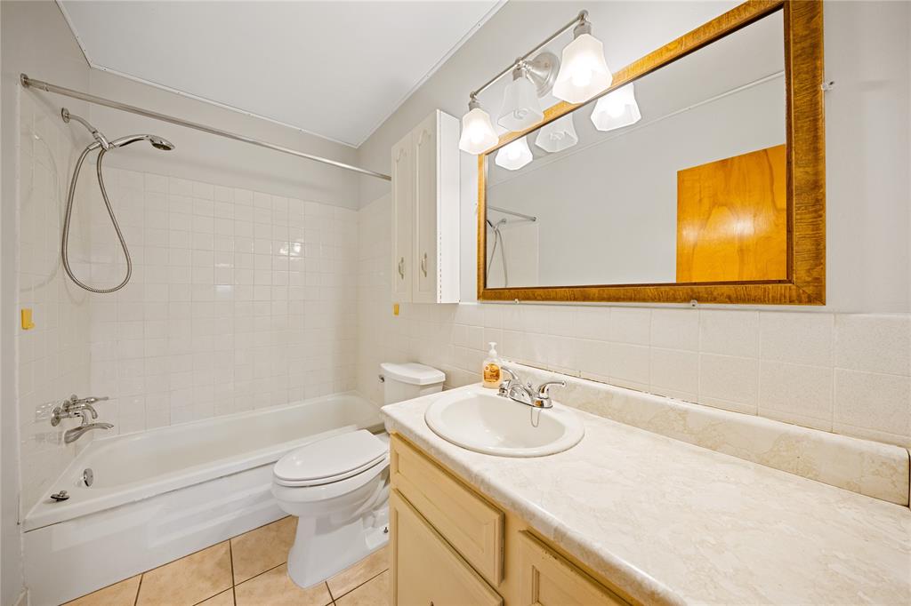 1035 CONNAUGHT Crescent, Sarnia, Ontario, Canada photo 15