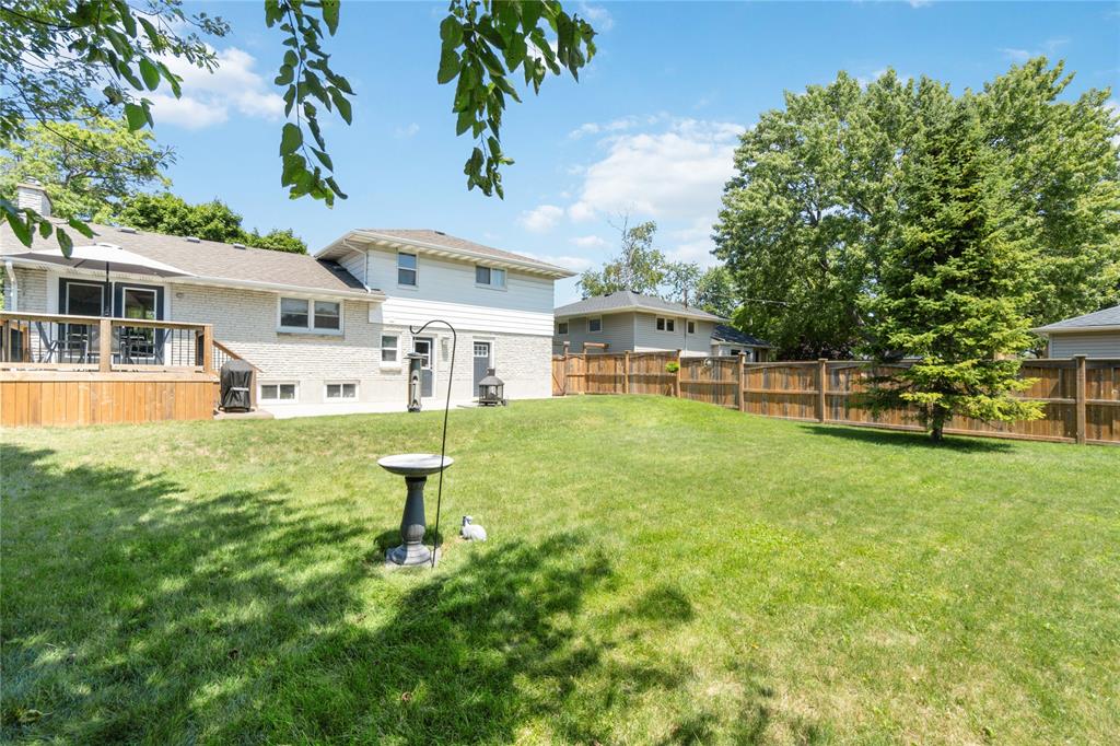 895 KEMSLEY Drive, Sarnia, Ontario, Canada photo 35