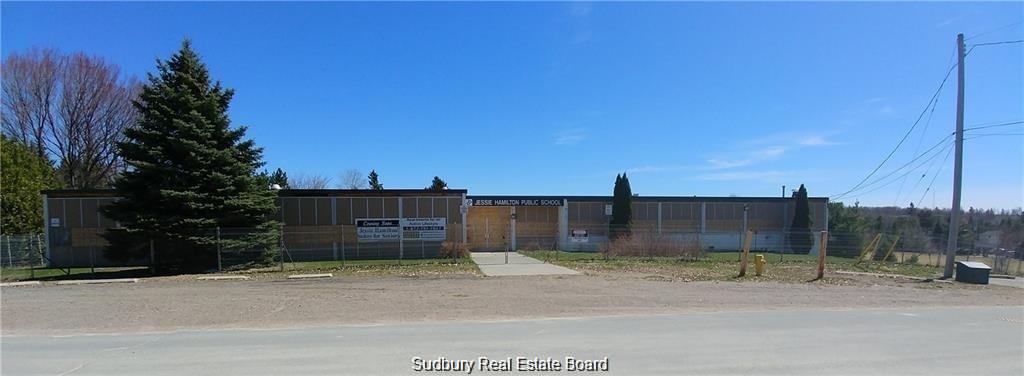 16 Jessie Street, Lively Ontario, Canada