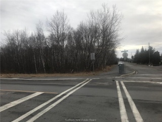 ALGONQUIN Road, Sudbury Ontario, Canada