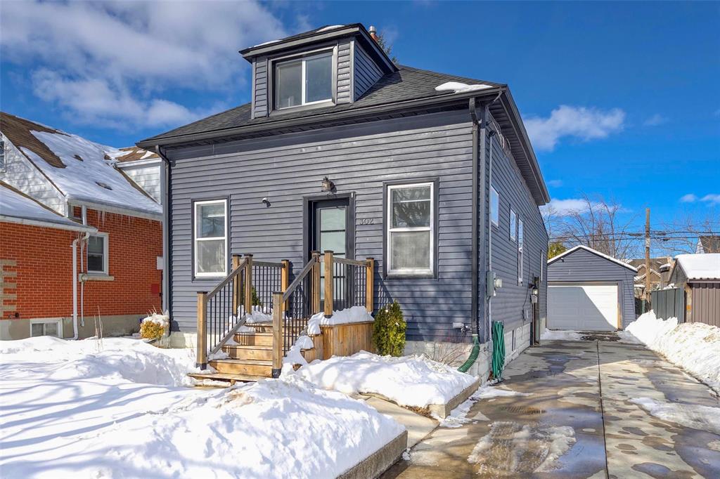 302 Bright Street, Sarnia Ontario, Canada