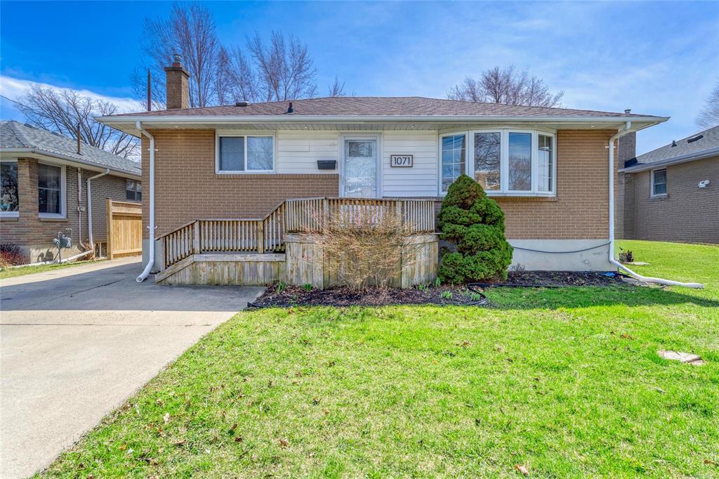 1071 Wellington Street, Sarnia, Ontario, Canada