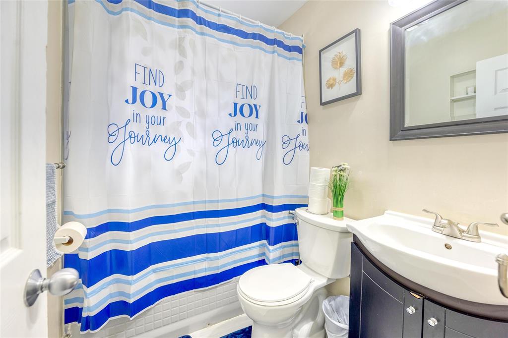 1071 Wellington Street, Sarnia, Ontario, Canada