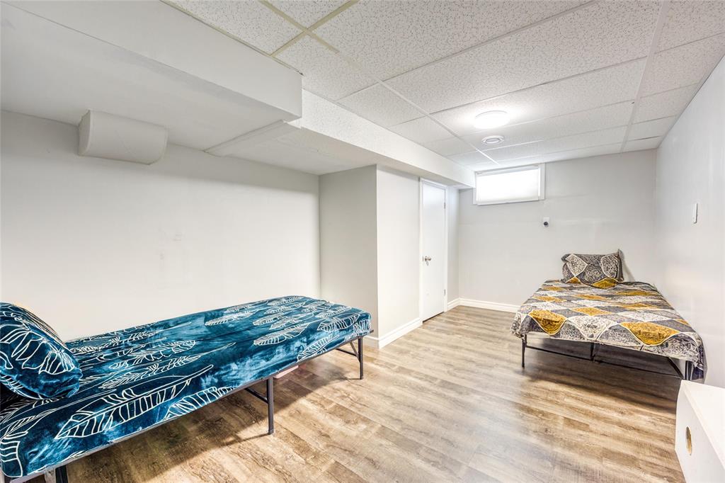 1071 Wellington Street, Sarnia, Ontario, Canada
