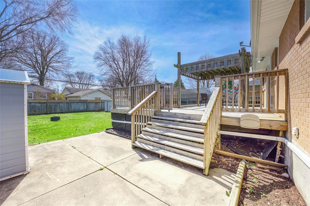 1071 Wellington Street, Sarnia, Ontario, Canada