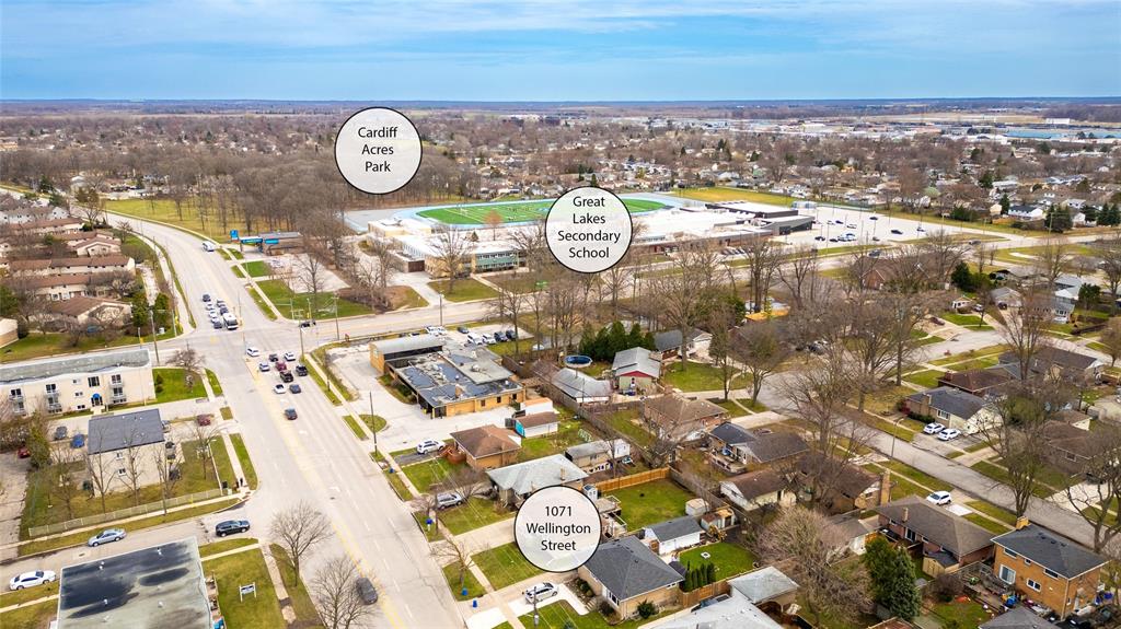 1071 Wellington Street, Sarnia, Ontario, Canada