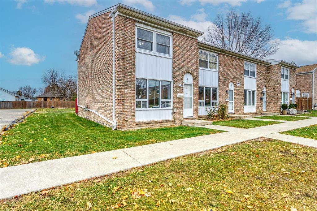 860 Ross Avenue Unit# 4, Sarnia, Ontario, Canada photo 2