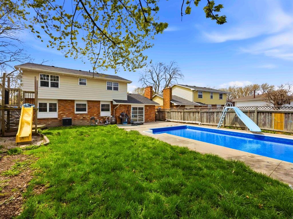 146 HANNA Crescent, Sarnia, Ontario, Canada photo 4