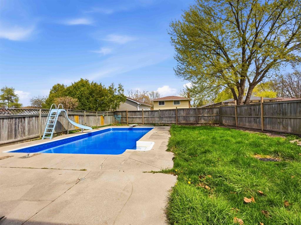 146 HANNA Crescent, Sarnia, Ontario, Canada photo 40