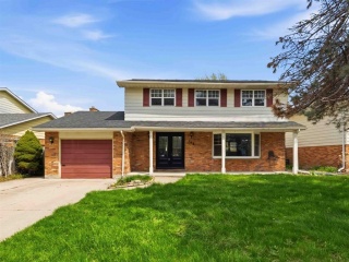 146 HANNA Crescent, Sarnia Ontario, Canada