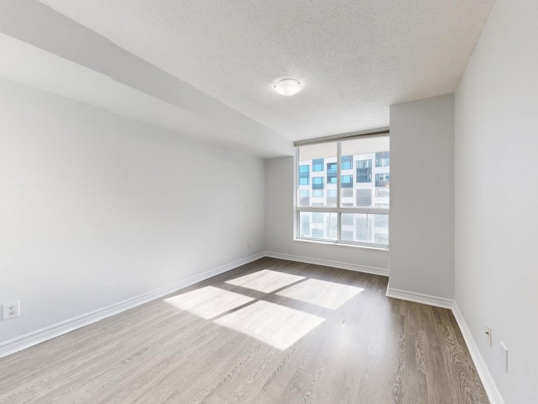 1507-70 High Park Ave, Toronto, Ontario, Canada photo 1