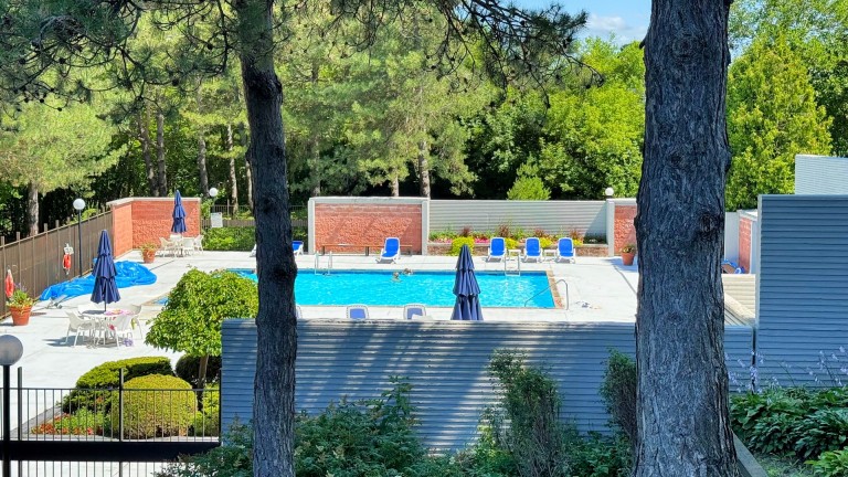 813-270 Scarlett Rd, Toronto, Ontario, Canada photo 19