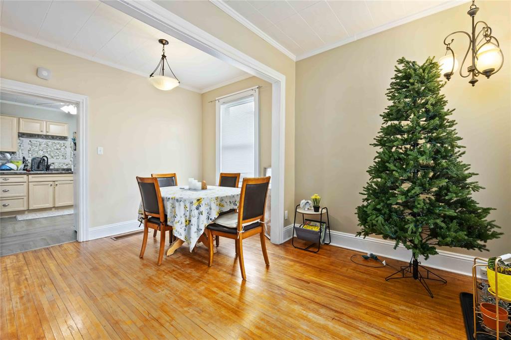 221 BRIGHT Street, Sarnia, Ontario, Canada photo 10