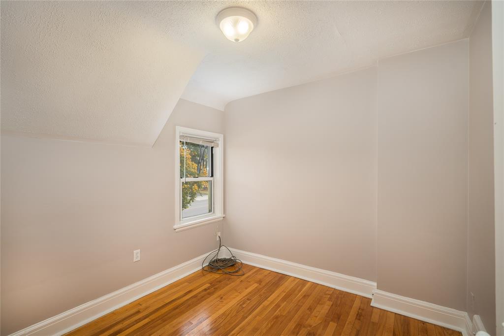 367 East Street North, Sarnia, Ontario, Canada photo 11