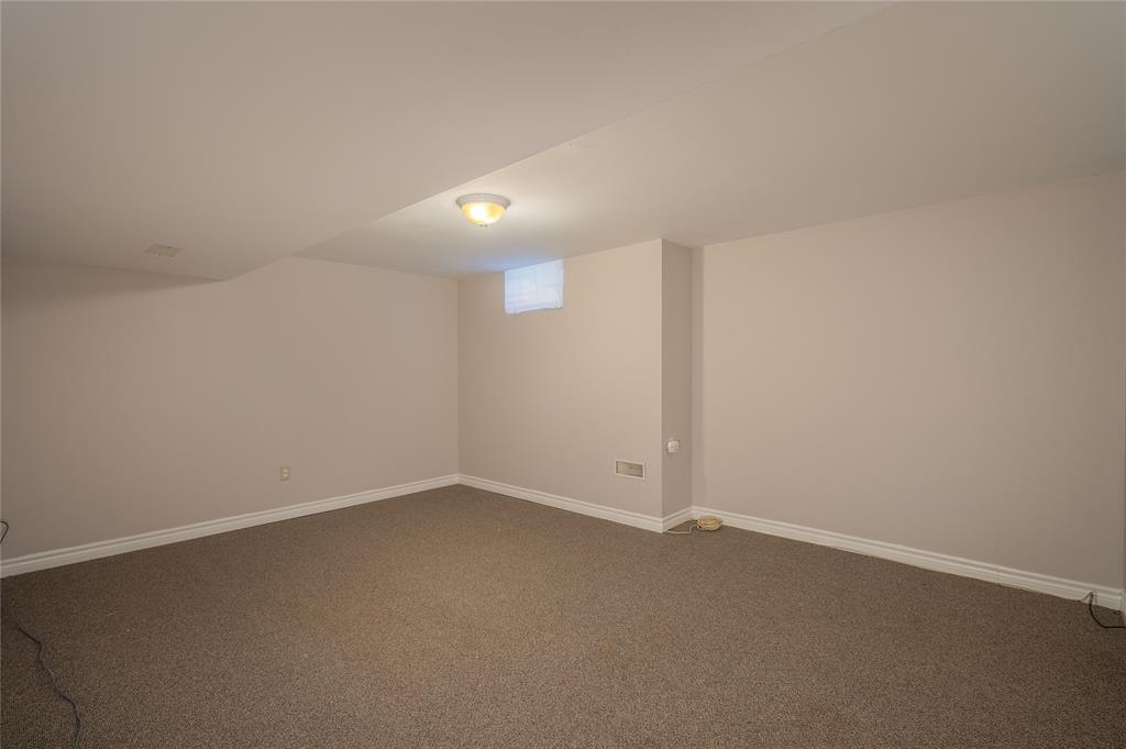 367 East Street North, Sarnia, Ontario, Canada photo 14