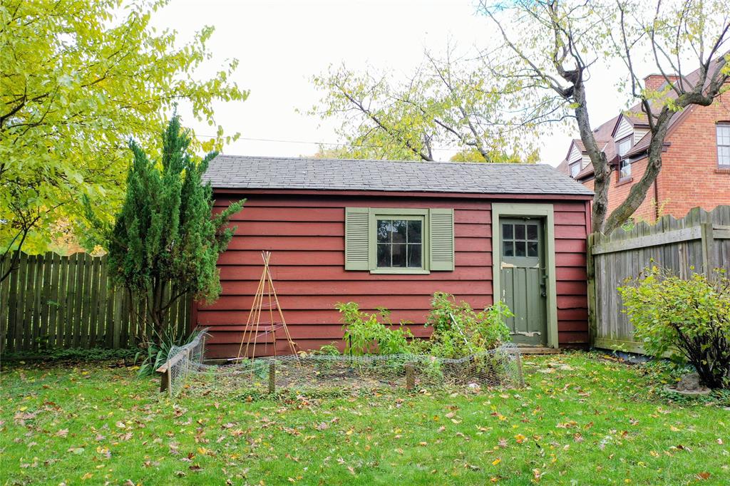 367 East Street North, Sarnia, Ontario, Canada photo 20