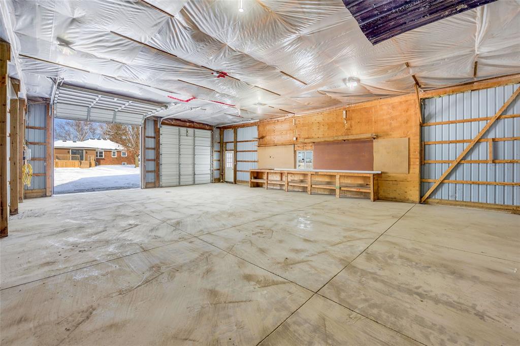 4083 LONDON Line, Plympton-Wyoming, Ontario, Canada photo 36