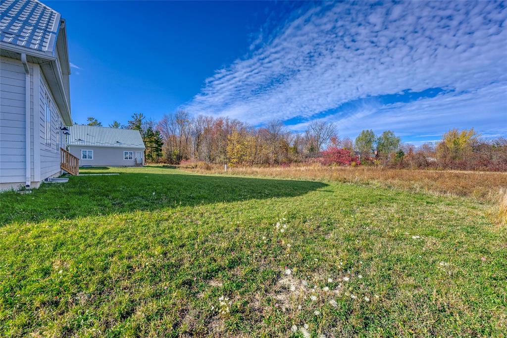 4140 BOARDWALK Avenue, Plympton-Wyoming, Ontario, Canada photo 3
