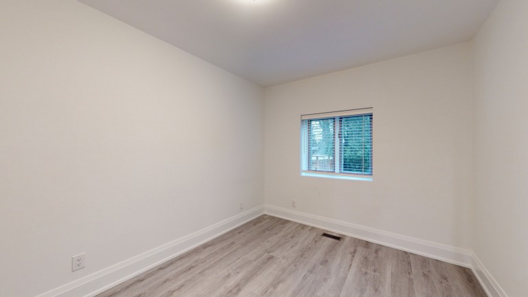 19 Grassmere Road, Main Floor, Toronto, Ontario, Canada photo 15