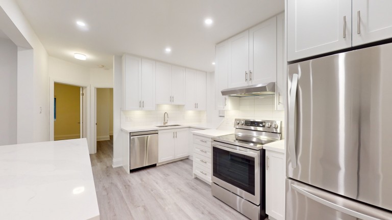 19 Grassmere Road, Main Floor, Toronto, Ontario, Canada photo 5