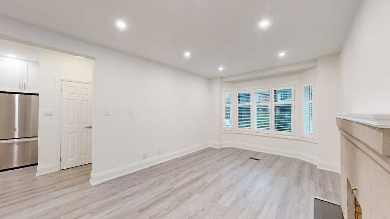 19 Grassmere Road, Main Floor, Toronto, Ontario, Canada photo 10