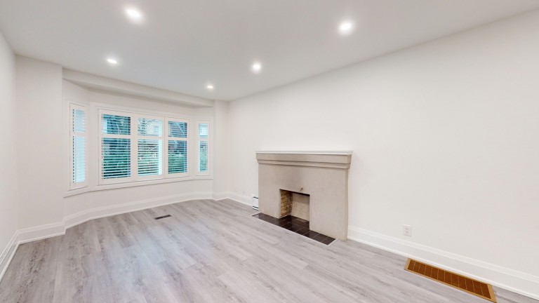 19 Grassmere Road, Main Floor, Toronto, Ontario, Canada photo 8