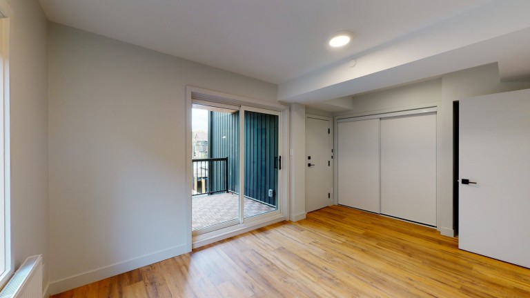238 Jane Street, Unit 201, Toronto, Ontario, Canada photo 18
