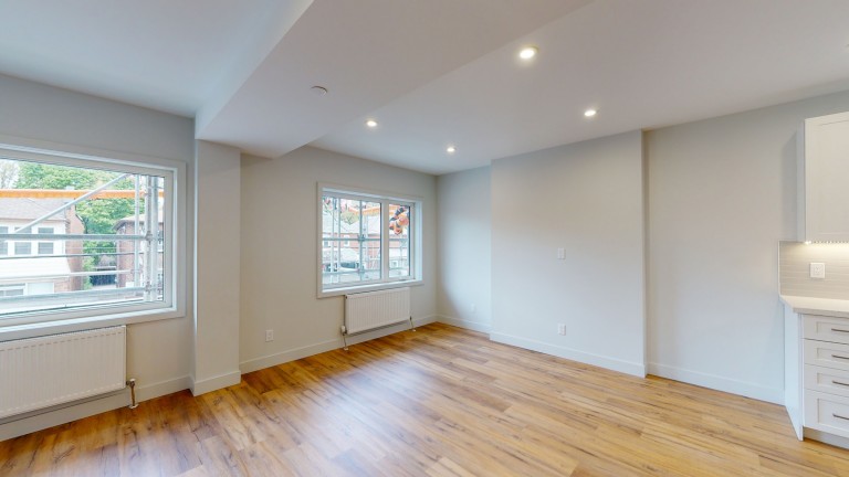238 Jane Street, Unit 201, Toronto, Ontario, Canada photo 14