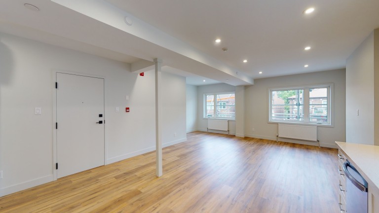 238 Jane Street, Unit 201, Toronto, Ontario, Canada photo 6