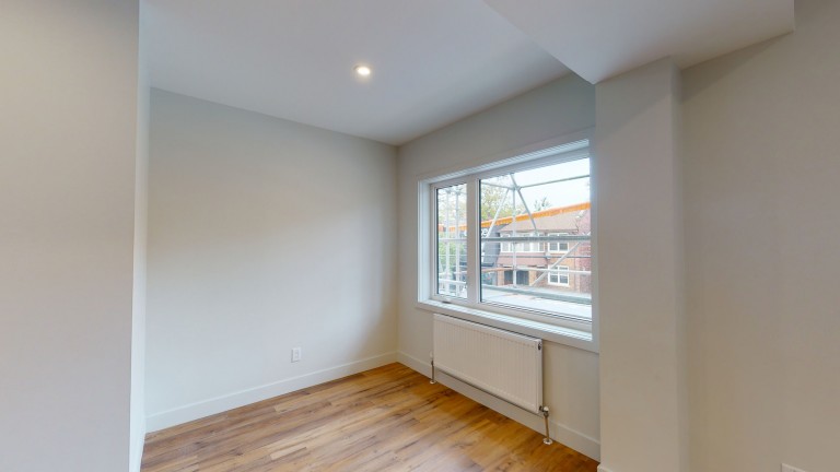 238 Jane Street, Unit 201, Toronto, Ontario, Canada photo 3