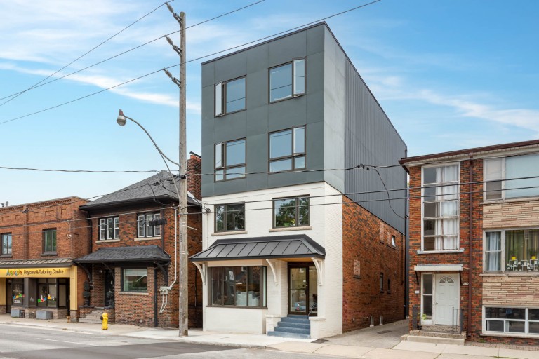 238 Jane Street, Unit 201, Toronto, Ontario, Canada photo 1