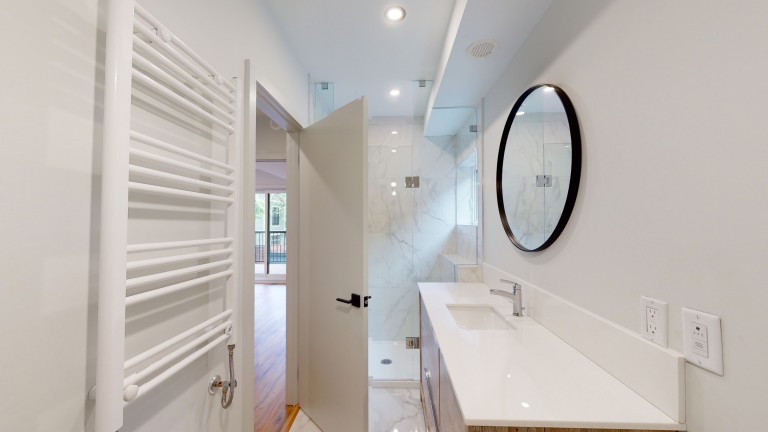 238 Jane Street, Unit 201, Toronto, Ontario, Canada photo 22