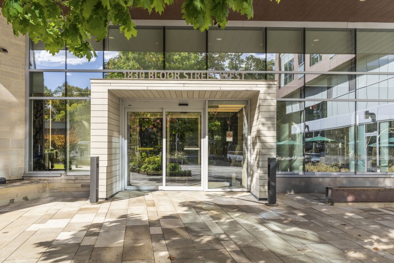 1830 Bloor Street West, UPH1, Toronto, Ontario, Canada