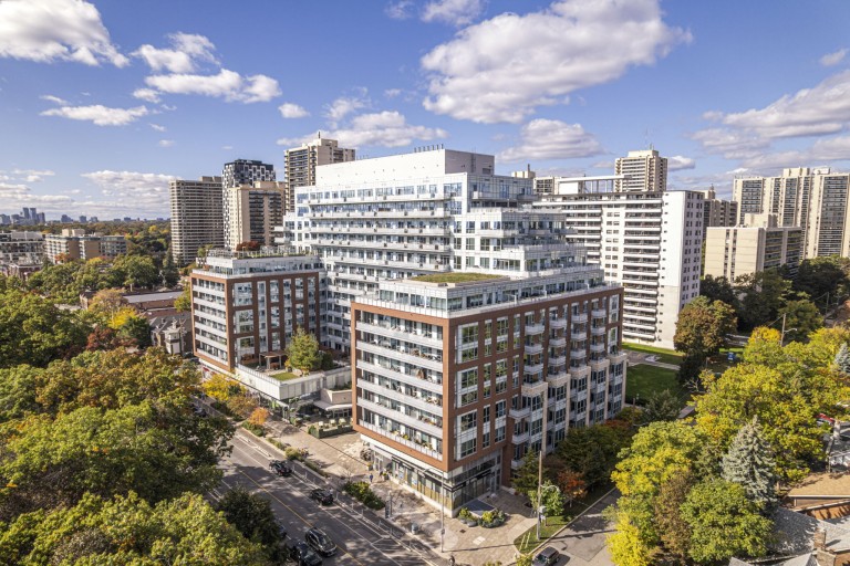 1830 Bloor Street West, UPH1, Toronto, Ontario, Canada