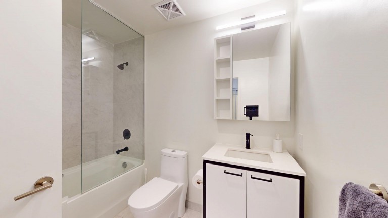 1808 St Clair Avenue West Unit 1009, Toronto, Ontario, Canada photo 22