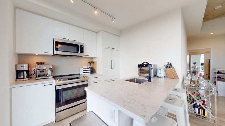 1808 St Clair Avenue West Unit 1009, Toronto, Ontario, Canada photo 8